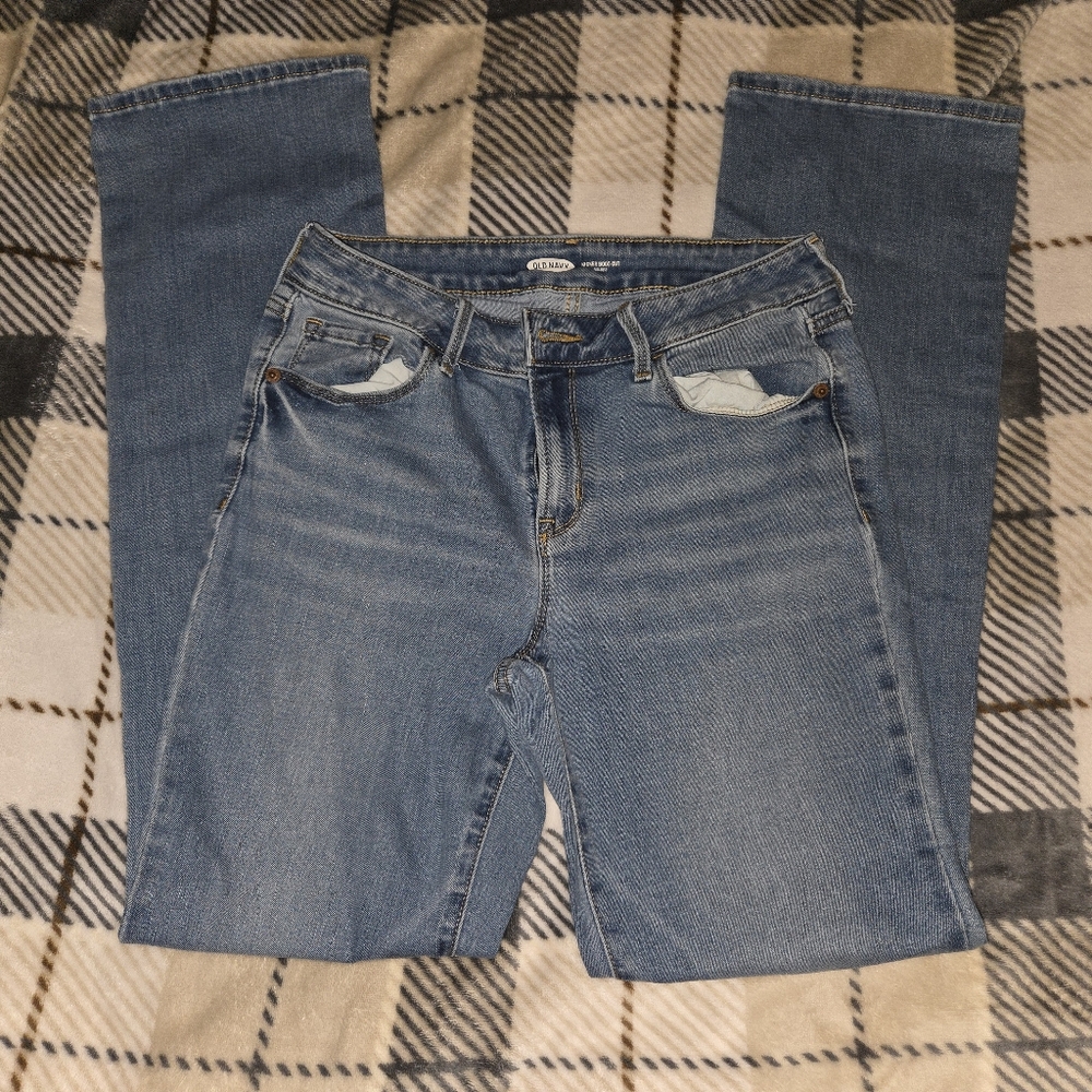 Old Navy Size 6 Kicker Boot-Cut Jean
